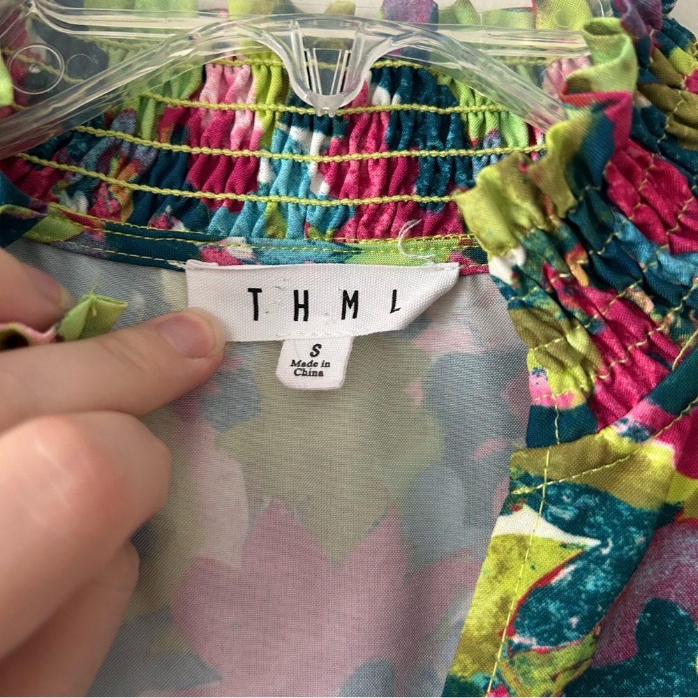 THML Puff Sleeve Blouse - Picture 3 of 6